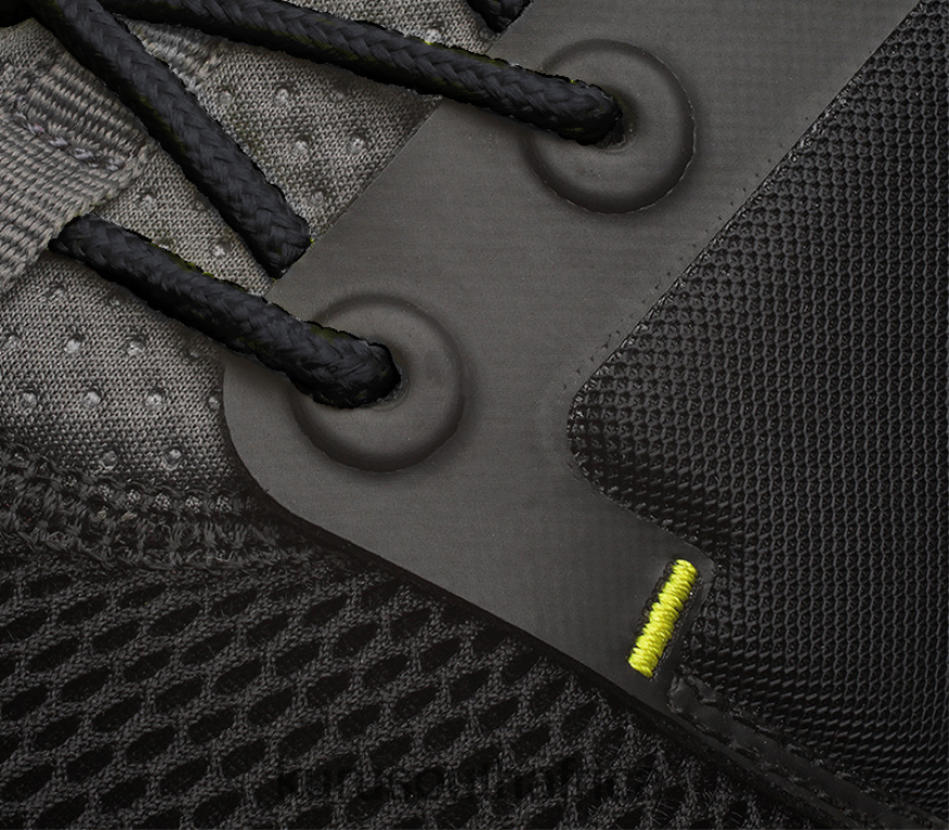 Men ATOM WIDE 6X6J4J171 Kuru Jet Black/Citron Shoes