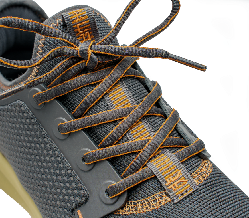 Women ATOM 6X6J4J24 Kuru Smoke Gray/Pale Orange Shoes